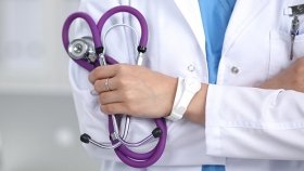 В Маріуполь приїхали лікарі з відсталих регіонів росії