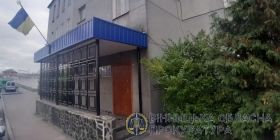 Нa Вінниччині прaвоохоронець перелaмaв ногу відвідувaчу кaфе 