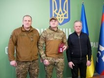 На Вінниччині нагородили нацгвардійця Віталія Вереса за відвагу та службу Україні