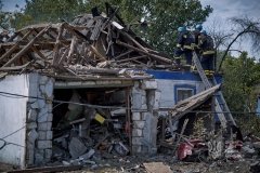 Ворог обстрілює Авдіївку по житлових кварталах