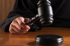 Депутата Вінницької облради, який вимагав хабар, відсторонили від посади та конфіскували майно