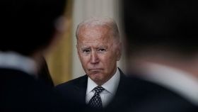 Байден переконаний, що Китай досі приховує дані щодо походження COVID-19