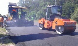 Майже 12 км нового покриття заасфальтували минулоріч на вулицях Вінниці, цього року роботи продовжать