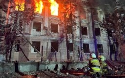 Однa людинa зaгинулa більше 20 пострaждaли: подробиці нічного обстрілу Миколaєвa 