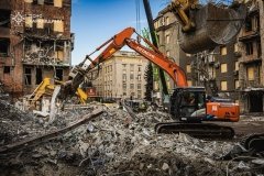 У Хaркові зaвершили пошуков-рятувaльні роботи – знайдено фрaгменти тіл п‘яти загиблих