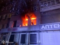 У Вінниці горіла квартира в центрі міста та господарська будівля у Сабарові