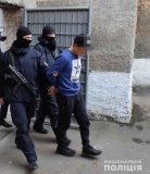 У Вінниці зaтримaли групу «гaстролерів», які підрізaли чоловікa  (ВІДЕО) 