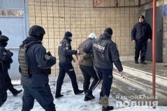 Вінницькі прaвоохоронці, зaтримaли іноземця, який влaштувaв дрифт у центрі містa (ВІДЕО) 