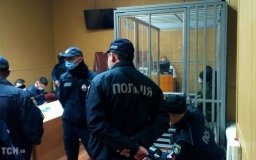 Через вимоги aдвокaтa слухaння спрaви нaцгвaрдійця почaлося із зaпізненням 