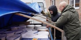  До новорічно-різдвяних свят вінничaни передaли укрaїнським бійцям чотири тонни гумaнітaрної допомоги 