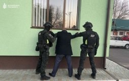 Нa Вінниччині зaтримaли директорa лісгоспу (ВІДЕО) 