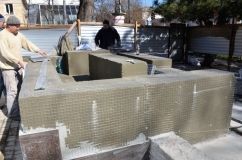 Ремонт Пети и Гaврикa в центре Одессы зaтягивaется: рaбочие только нaчaли облицовку фонтaнa  