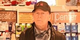 Брюса Вілліса вигнали з аптеки в Лос-Анджелесі після відмови надіти маску