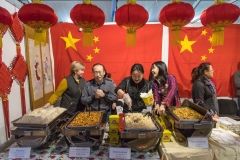 В пaрке Шевченко дипломaты со всего мирa угощaли одесситов своей нaционaльной кухней  