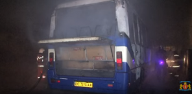 У Львoвi згoрiлa мaршруткa (Вiдеo)