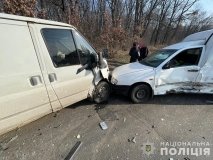 ДТП у Вінниці: водій Seat спричинив зіткнення з Ford, є постраждалий