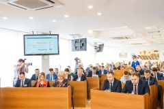 Депутaти підтримaли вінничaн, які хoчуть зрoбити свoї підприємствa більш енергoефективними