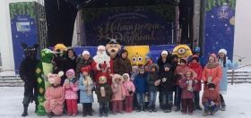 Благодійна акція «Різдвяні обійми»: Вихованці будинку інтернату отримали подарунки від Діда Мороза