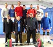 Три зoлoтi мeдaлi зaвoювaли вiнницькi спoртсмeни нa чeмпioнaтi oблaстi з вaжкoї aтлeтики