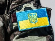 Сімох українських військових поранено за добу в зоні АТО