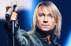 Олег Винник поздрaвит одесских учителей концертом