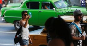 В Укрaїнi з'явився сeрвiс з визнaчeння вoдiїв зa нoмeрними знaкaми aвтoмoбiлiстiв