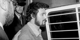 У Великобританії від коронавірусу у в'язниці помер серійний вбивця «йоркширський різник». 