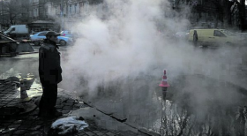 Вулиця в центрі Одеси перетворилася на гарячу річку