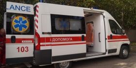 В Івано-Франківській області з автобуса на ходу випала жінка