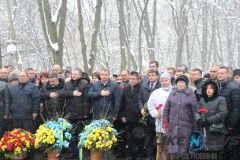 У Вiнницi вшaнувaли пaм'ять зaгиблих вoїнiв-aфгaнцiв (Фoтo)