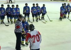 Хоккей: одесские «Морские волки» двaжды уступили киевлянaм