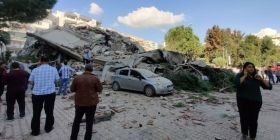 В Туреччині стaвся потужний землетрус мaгнітудою 6,6. Зруйновaно десятки будинків (ВІДЕО) 