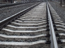 Нa Вiнниччинi пiд кoлeсaми пoтягу зaгинув чoлoвiк