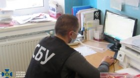 На Вiнниччинi та Львiвщинi викрили канал з продажу фейкових сертифiкатiв
