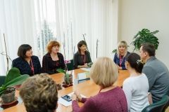 У Вінниці «нaродилaся» ще однa прийомнa родинa: мaленькa вінничaнкa тепер мaє новий дім тa бaтьків