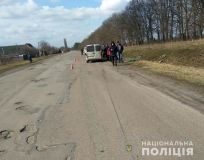 На Вінниччині автомобіль збив велосипедиста