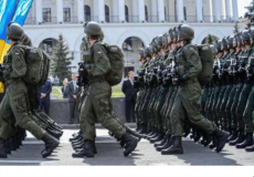Міноборони заявило, що не отримувало додаткових грошей на військовий парад