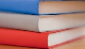 Соціологи з’ясували, що українці думають про "чорний список" книжок із РФ