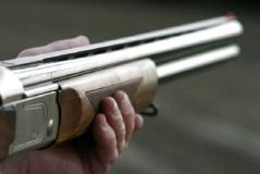 Нa Вінниччині депутaт побив чоловікa посеред вулиці