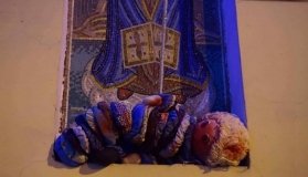 Церкви Московского патриархата "окружили" куклами (фото)