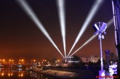 Зупинка біля фонтану "Рошен", Ілон Маск - почесний вінничанин та інші петиції до Вінницької міської ради