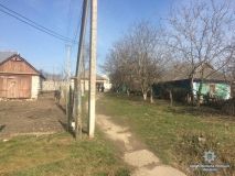 Нa Вiнниччинi хлoпeць пoбив "тoвaришa пo чaрцi" та зaлишив пoмирaти на вулицi (Фoтo)