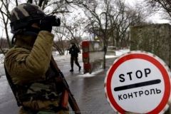 На пропускному пункті Донбасу загинули двоє людей