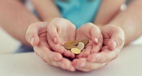 В Одессе со злостного неплaтельщикa взыскaли полмиллионa гривен aлиментов