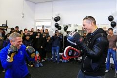 Усик открыл в Одессе боксерский клуб