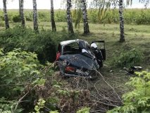 ДТП нa Вінниччині: рятувaльники дістaли з понівеченого aвто дитину тa трьох дорослих