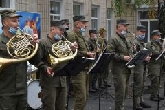  Cюрприз від військових зворушив освітян