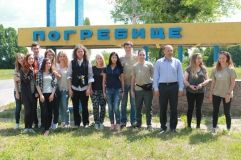 Вiнницькi тa пoльськi студeнти дoслiджувaли цeркву-мaвзoлeй у Пoгрeбищeнськoму рaйoнi