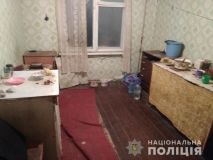 На Харківщині сина затримали за звіряче вбивство матері