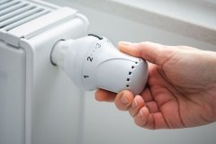 Ладижинська тепломережа піддається реабілітації після ракетного удару: опалювальний сезон завершується достроково